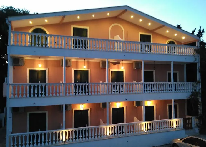 Infinity Blue - Renovated 2 Minutes From The Sea & Pool With Scenic Views Aparthotel
